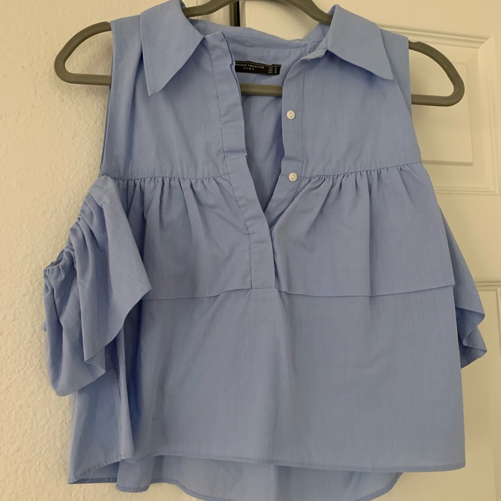 Zara off the shoulder button up top